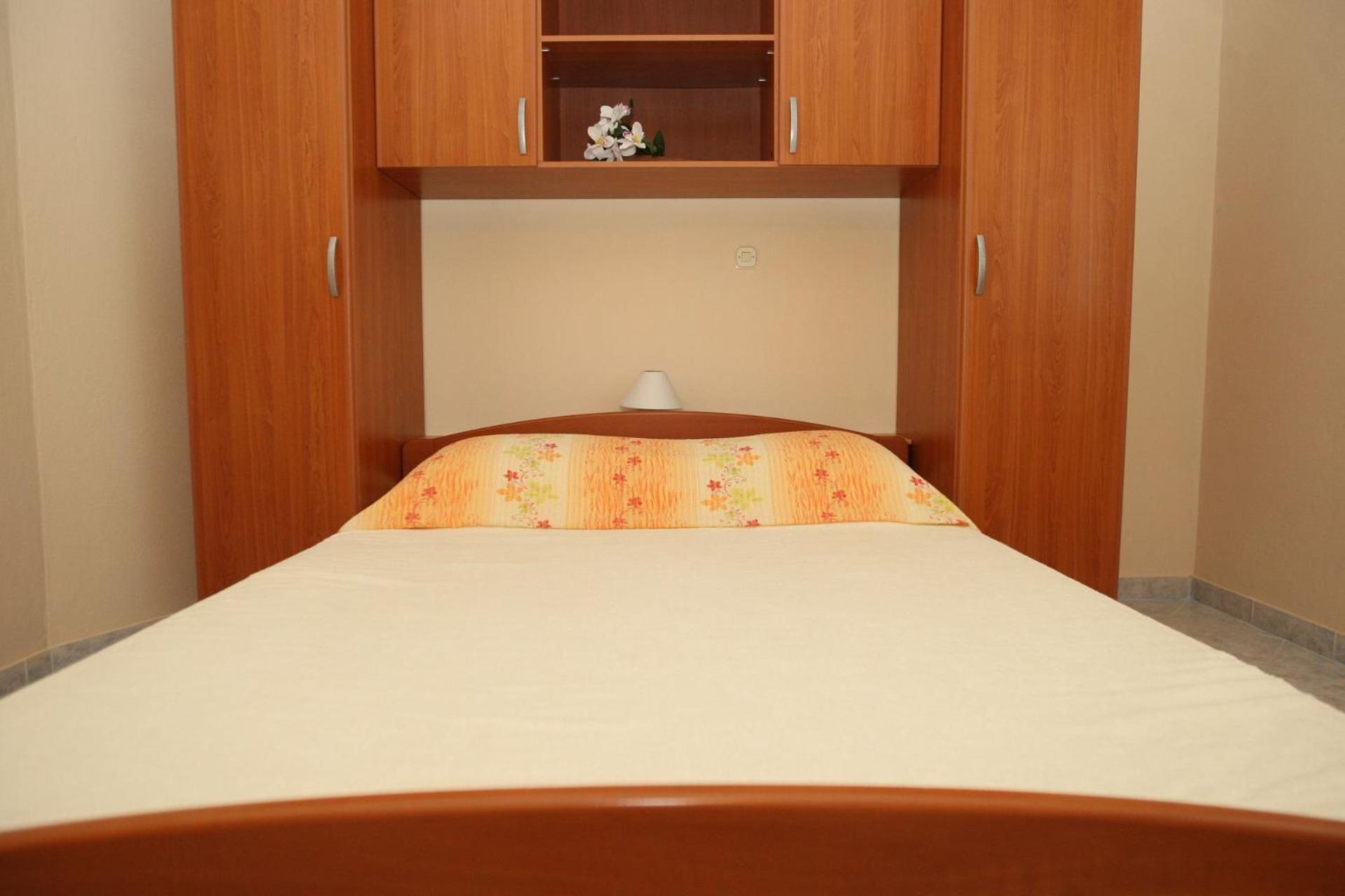 Apartments Mladen Врси Экстерьер фото